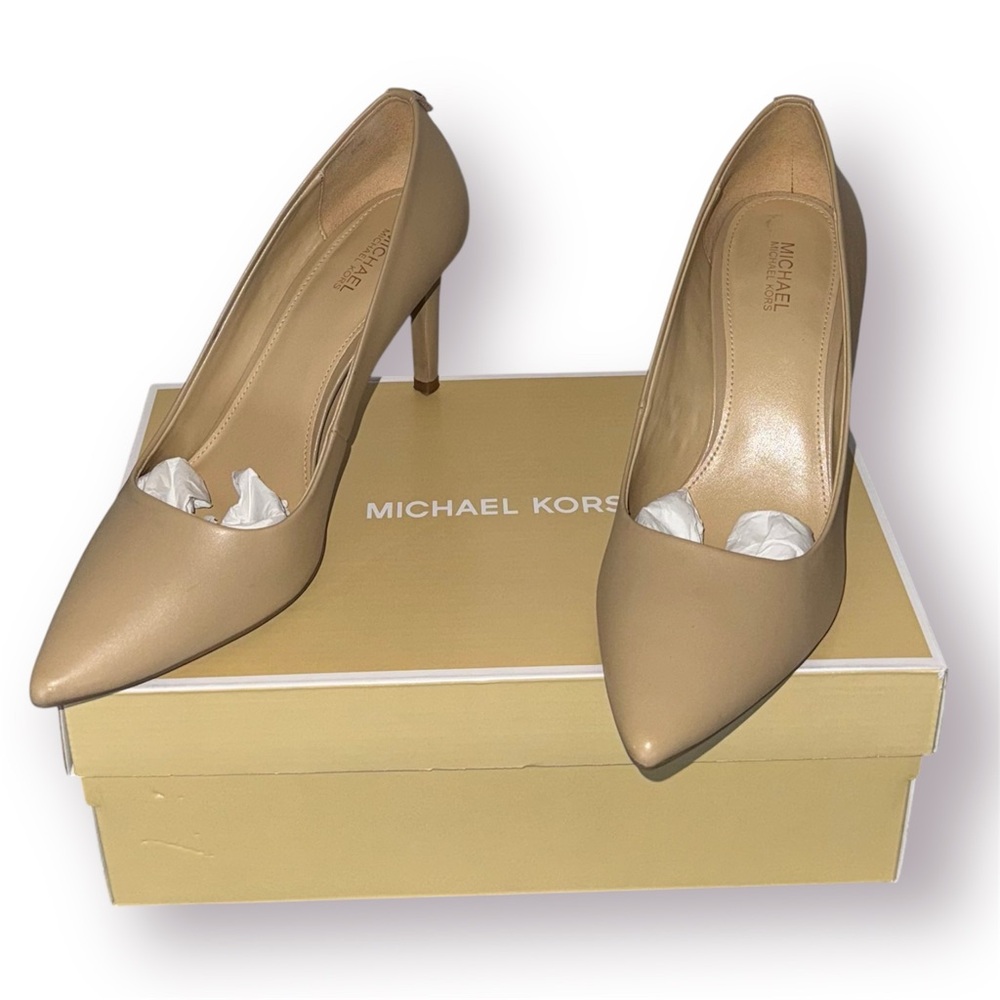 🛍️SALE🛍️ Michael Kors DOROTHY FLEX PUMP Tan Stiletto Heels - Picture 2 of 11